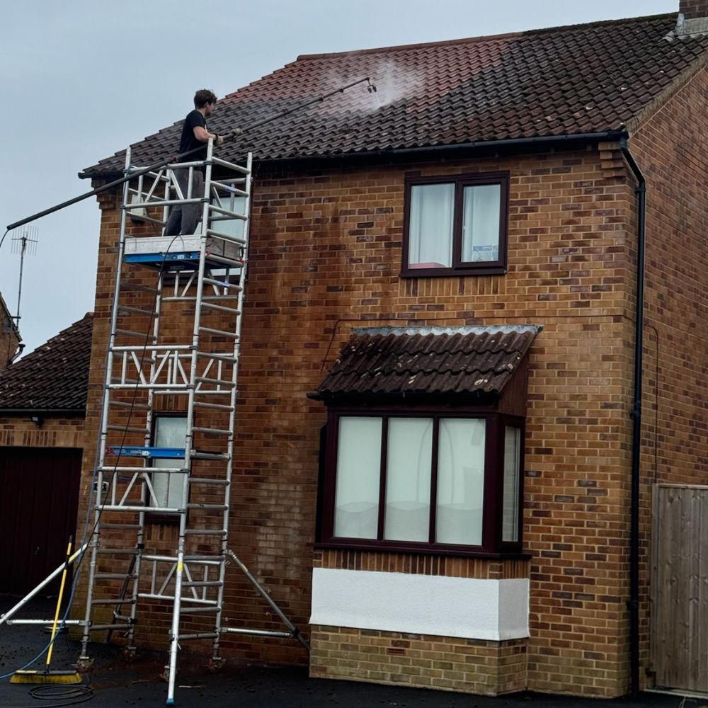 Roof cleaning In Hampshire and Dorset (7) Roof Tile cleaning and Moss removal In Hampshire and Dorset